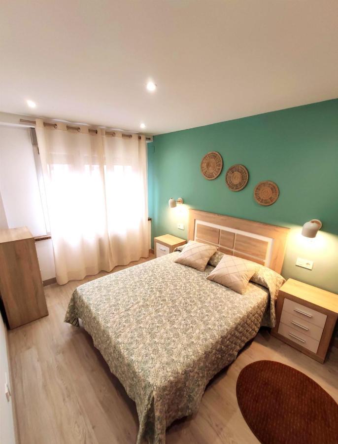 Piso Aviles Centro Parque Ferrera Kültér fotó